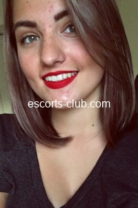 Escort Amandine 