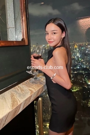 Carra , Escort Sydney