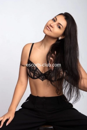 Escort Nona
