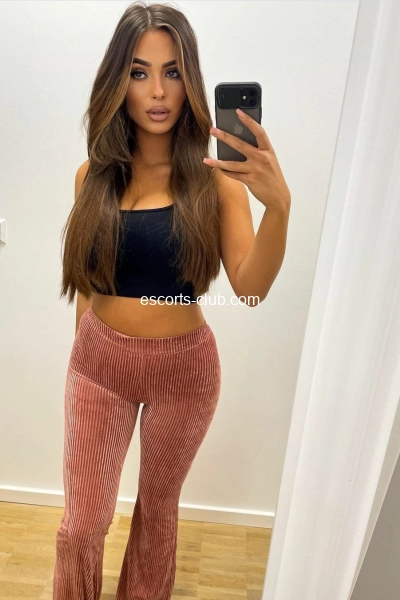 Bella